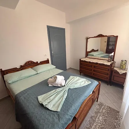 Διαμέρισμα View *